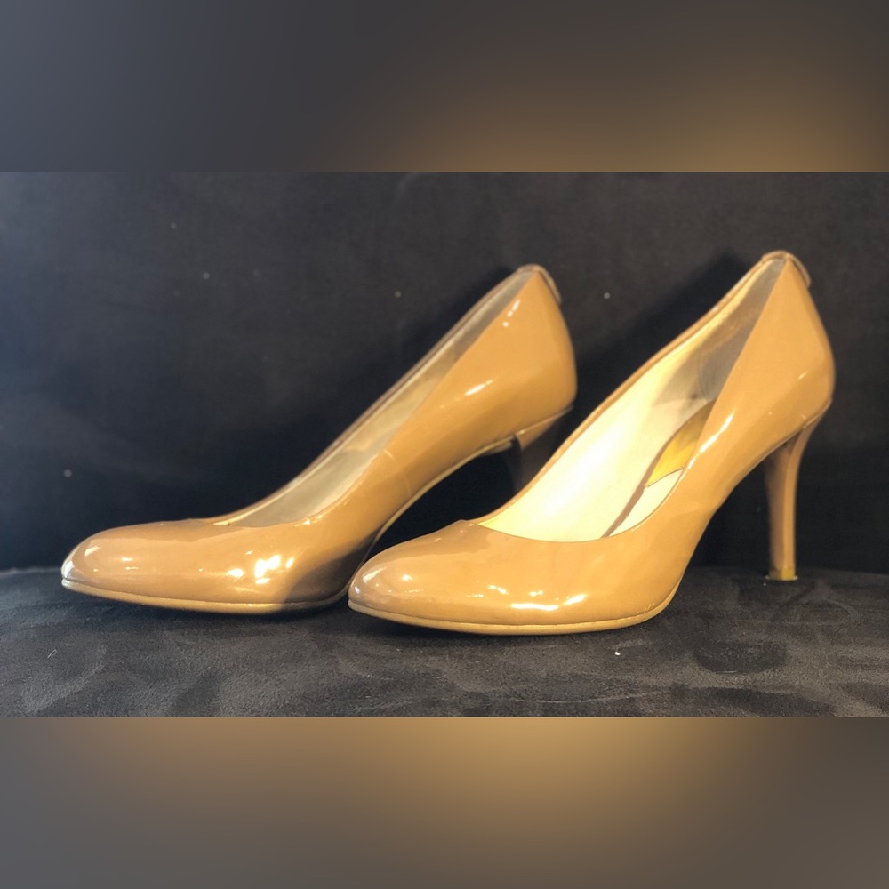 Michael Kors Classic Patent Pump Heels